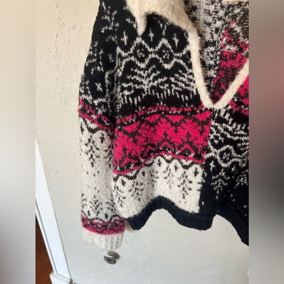Anthropologie Pilcro V-Neck Fuzzy Printed Popover Sweater - Picture 8 of 15